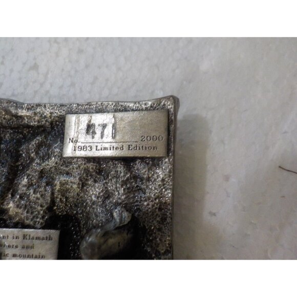 Vintage 1983 Klamath County Oregon 3D Belt Buckle Limited Edition Siskiyou - Picture 4 of 4